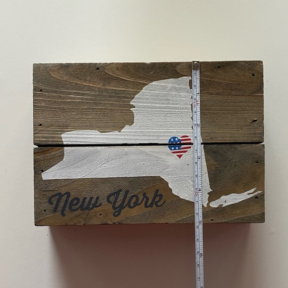 New York home decor wooden sign accent - Picture 8 of 8